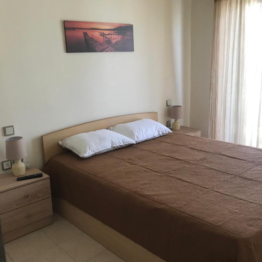 Apartment On The Beach With View 레팀노 외부 사진